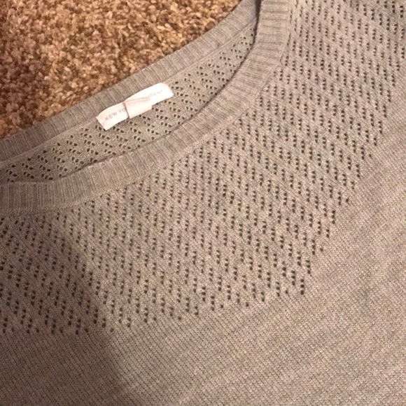 Gray New York and Company sweater - Picture 2 of 5